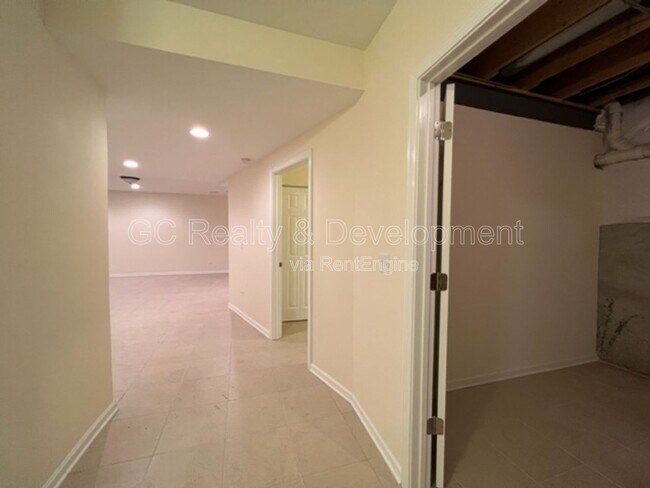 Building Photo - 4219 Fraser Cir