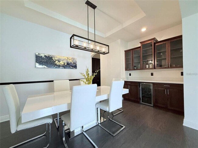 Building Photo - 6456 Doe Path Ct