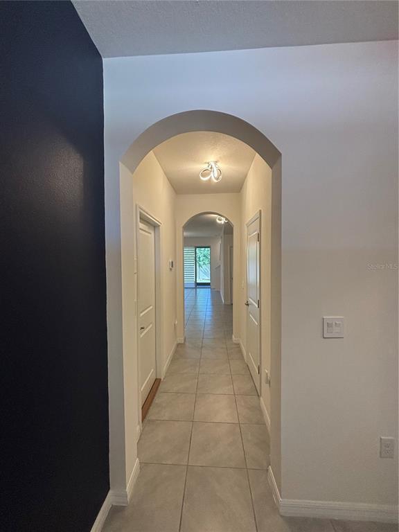 Building Photo - 1604 Hubbell Rd