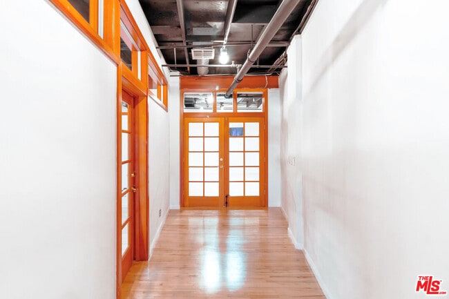 Building Photo - 5401 Alvern Cir