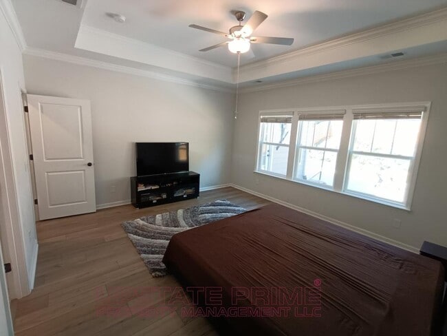 Building Photo - 19 Tansey Ct