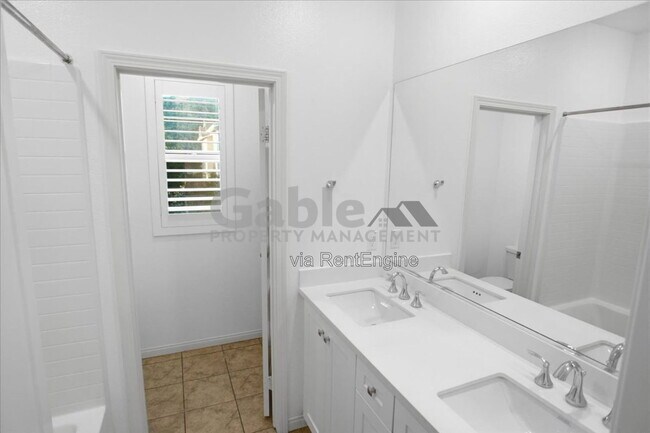 Building Photo - 22728 Harmony Dr