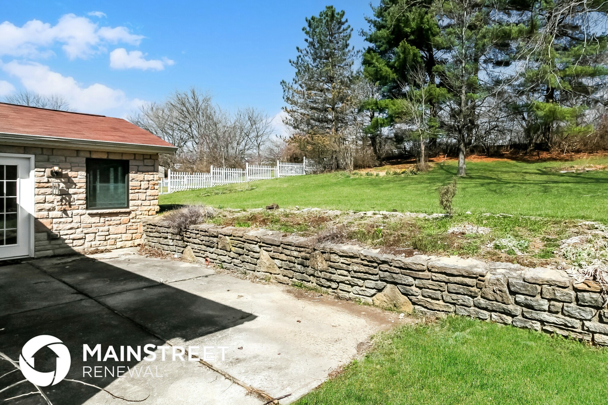 Building Photo - 6268 Rocknoll Ln