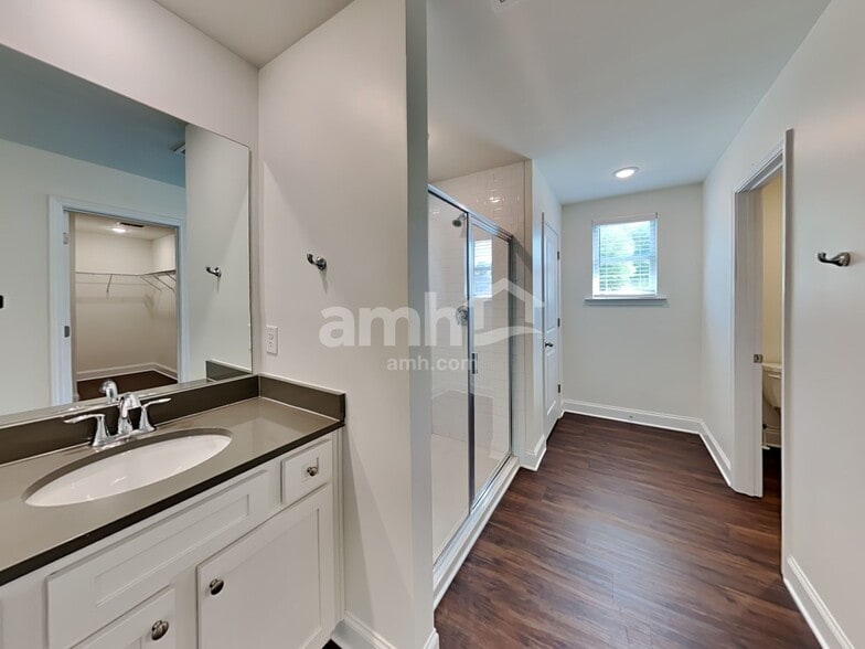 Building Photo - 608 Alcovy Walk Dr