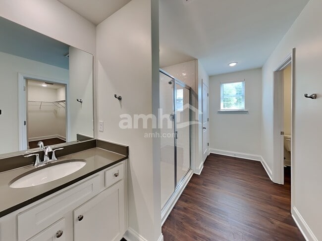 Building Photo - 608 Alcovy Walk Dr