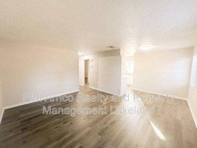 Building Photo - 4135 Old Rd 37