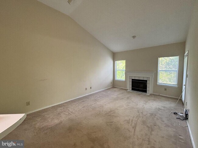 Building Photo - 4409 Fair Stone Dr