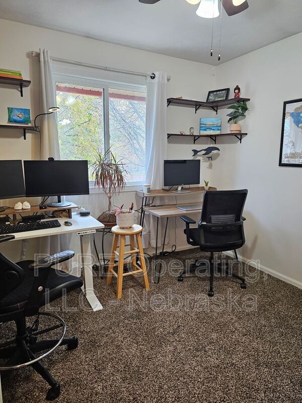 Building Photo - 5039 S 163rd Ave