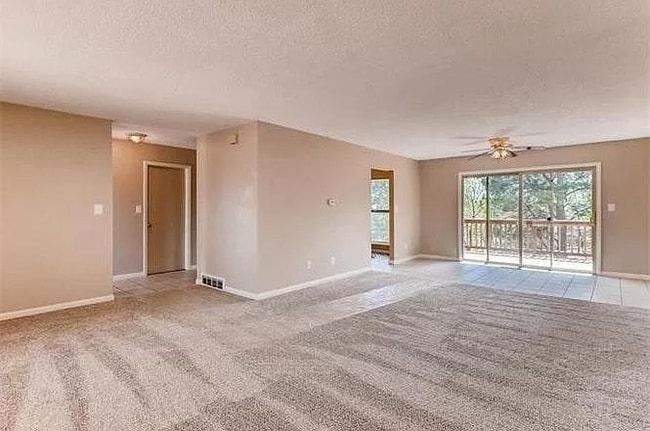 Building Photo - 2187 Broadmoor Rd Cir