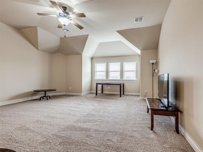 Building Photo - 2500 Cordgrass Ln