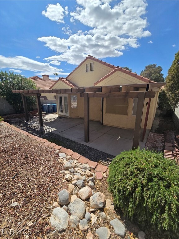 Building Photo - 9104 Quiet Cove Way