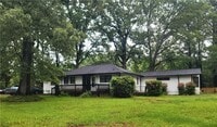 Building Photo - 871 Rays Rd