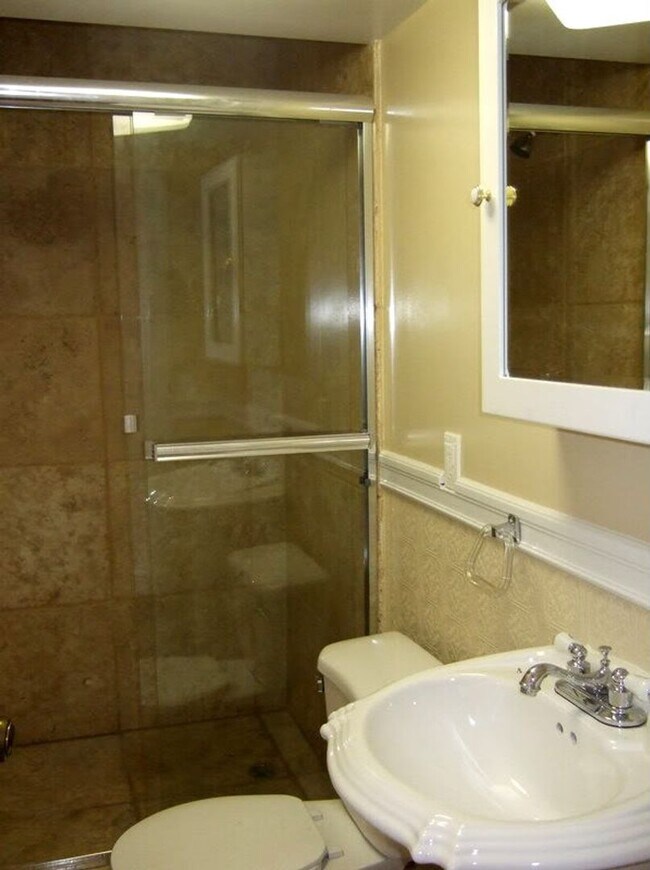 Building Photo - 11TH AVE LITTLE