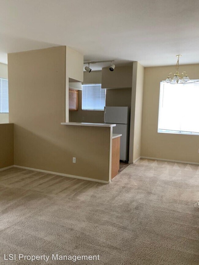 Building Photo - 9050 W Warm Springs Rd