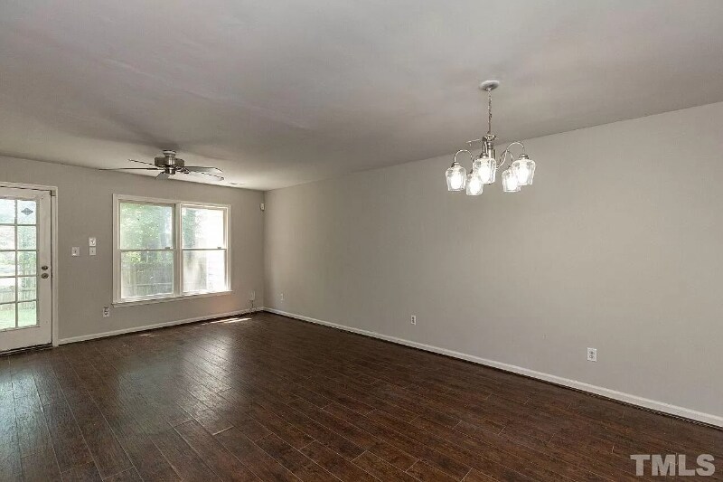 Building Photo - 4320 Bona Ct