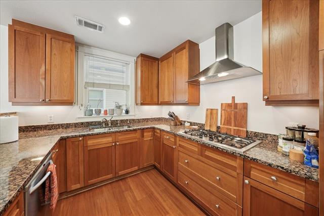 Building Photo - 2608 Thomas Ave