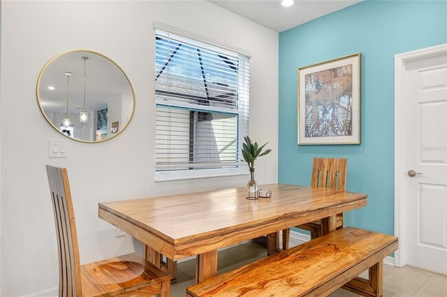 Building Photo - 1808 Fender Ln