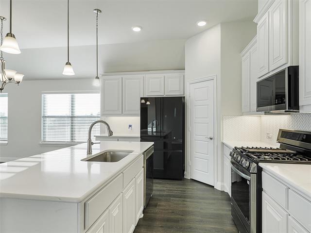 Building Photo - 2614 W Argyle Ln