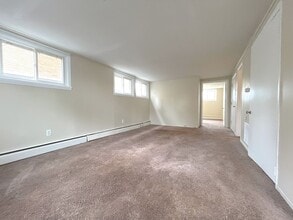 Building Photo - Parker Heights Apartments