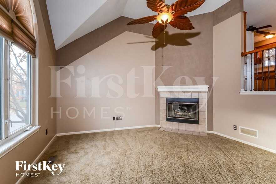 Building Photo - 1879 Quail Ridge Dr