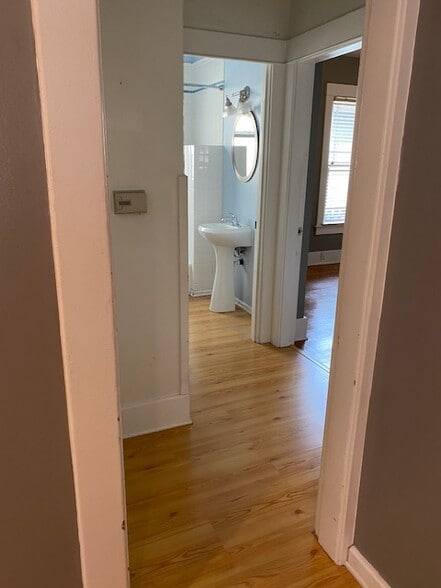 Hallway - 4615 Fremont Ave N
