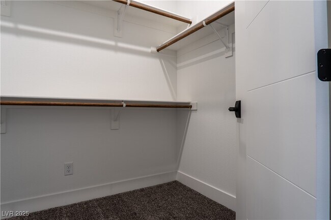 Building Photo - 3248 Waterstone Ave
