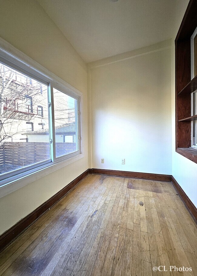 Building Photo - 2307 N Spaulding Ave