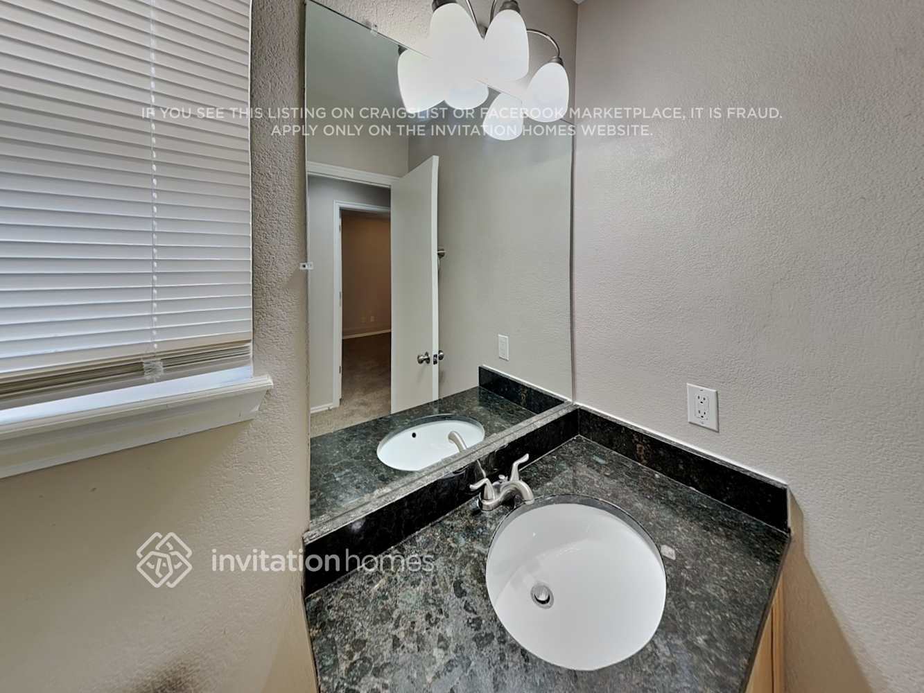 Building Photo - 8793 Katherine Ct