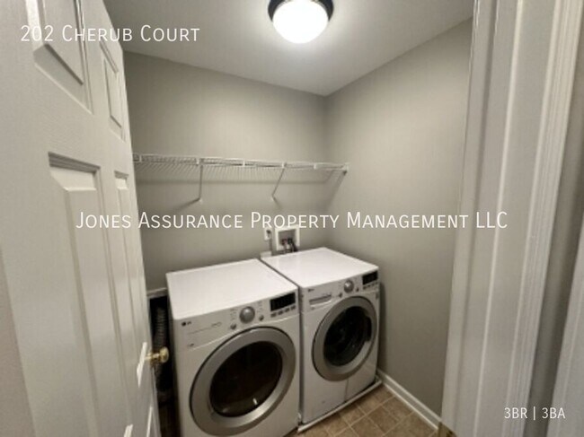 Building Photo - 202 Cherub Ct