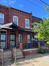 Building Photo - 3834 Parrish St