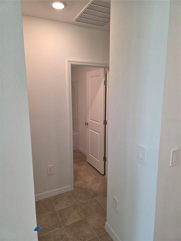 Building Photo - 503 Wayland Dr