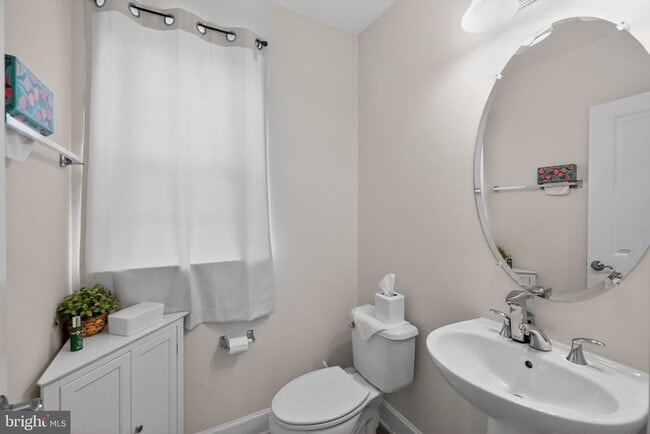 Building Photo - 15297 Westham Ct