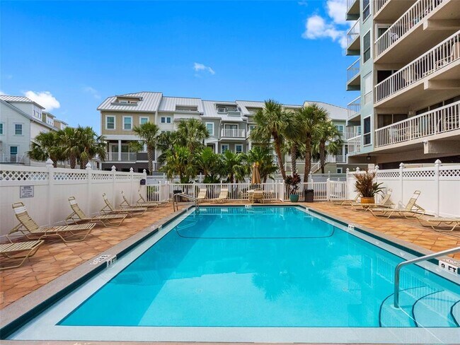 Building Photo - 19925 Gulf Blvd