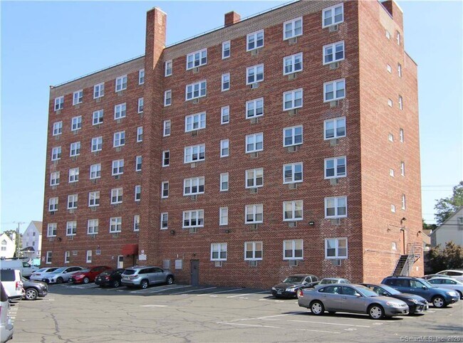 Assigned open lot plarking - 140 Grove St