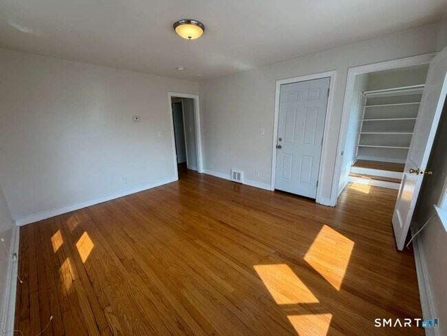 Building Photo - 279 Clermont Ave