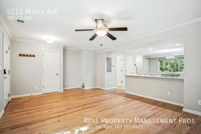 Building Photo - 5212 Maris Ave