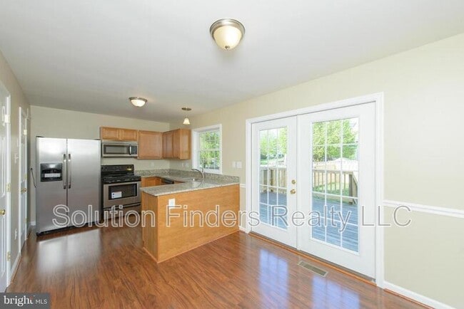 Building Photo - 257 Maple Wreath Ct
