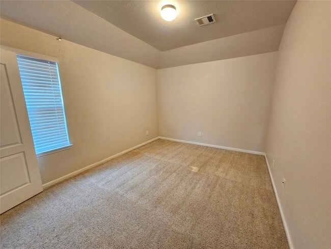 Building Photo - 4330 Lake Cypress Cir