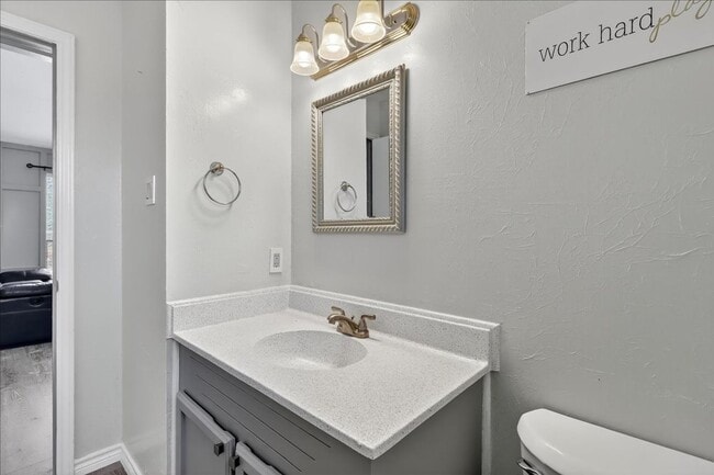 Building Photo - 5410 Fox Run Dr