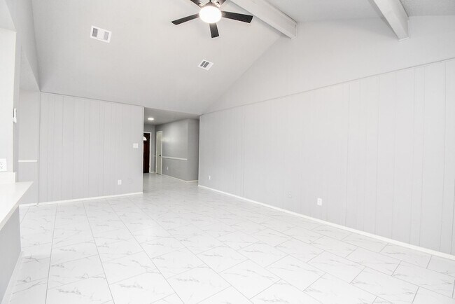 Building Photo - 23515 Briarcreek Blvd