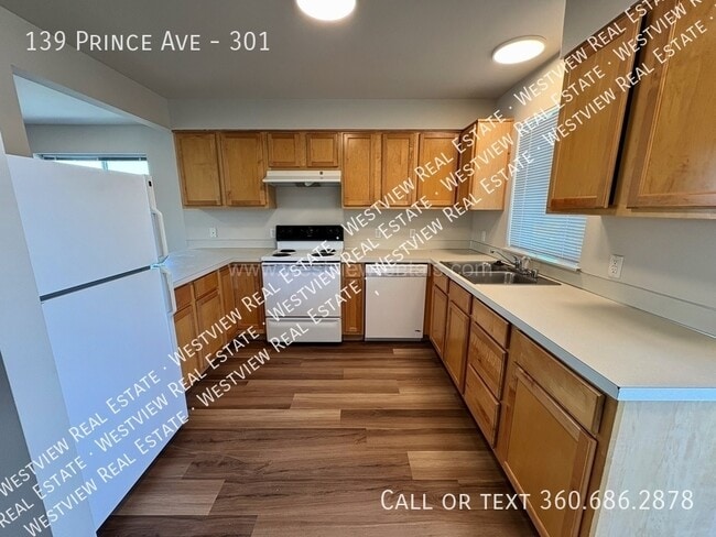 Building Photo - 139 Prince Ave