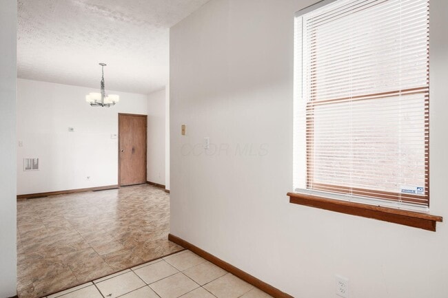 Building Photo - 846 Oak St
