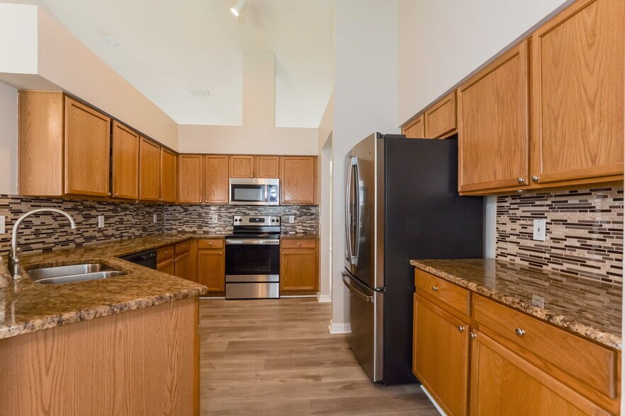 Building Photo - 2173 Mallard Creek Cir