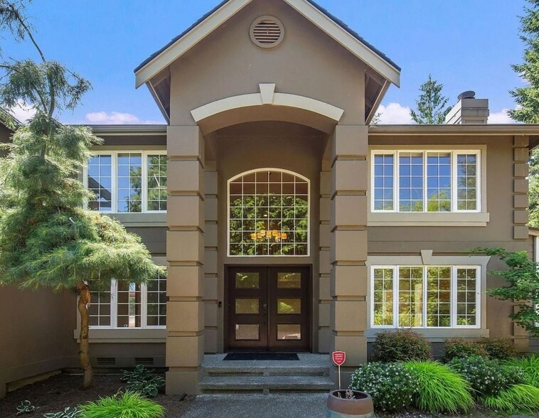 Primary Photo - 16759 SE 48th Pl