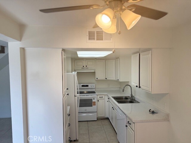 Building Photo - 51025 Avenida Martinez