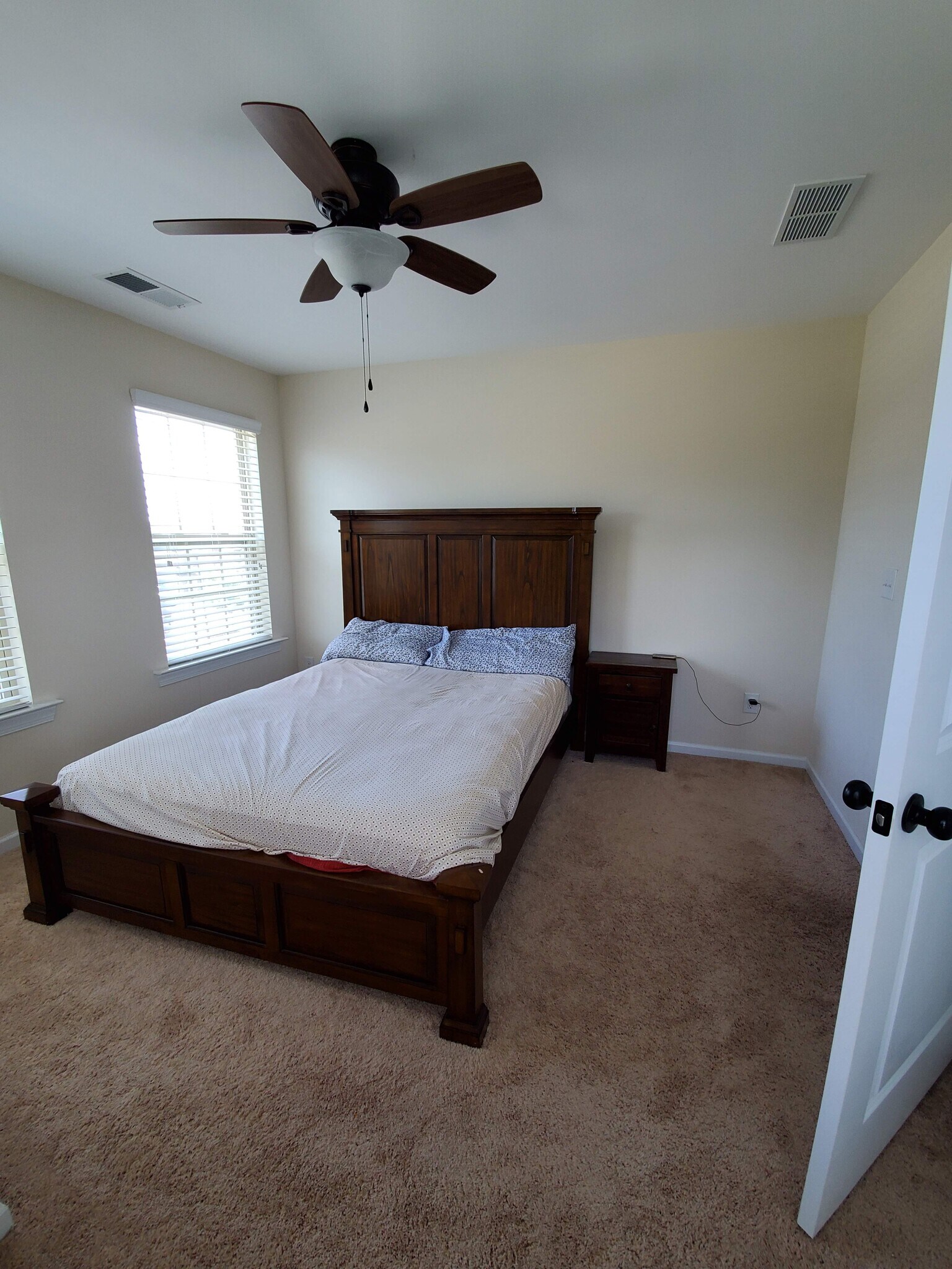 Building Photo - 808 Ayrshire Ave