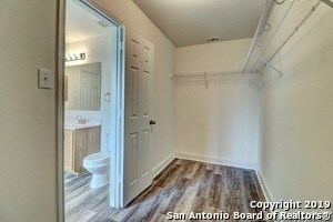 Building Photo - 24218 Waterwell Oaks