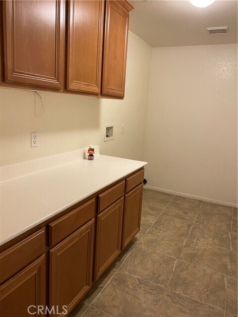 Building Photo - 5505 Sunset Ridge Dr