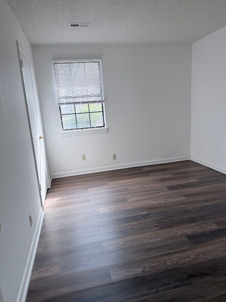 Building Photo - 4434 Gina Brooke Dr