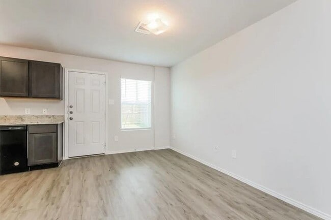 Building Photo - 2602 Camrola Wy